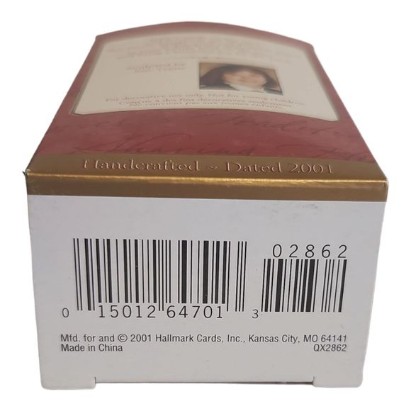 Sew Sweet Angel Hallmark Keepsake Ornament 2001 Sculpted by Sue Tague - Picture 10 of 13